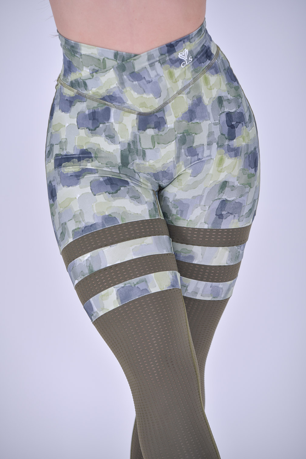 Seamless Front Striped Leggings Sage Camo (Custom-Made) – CLS Sportswear