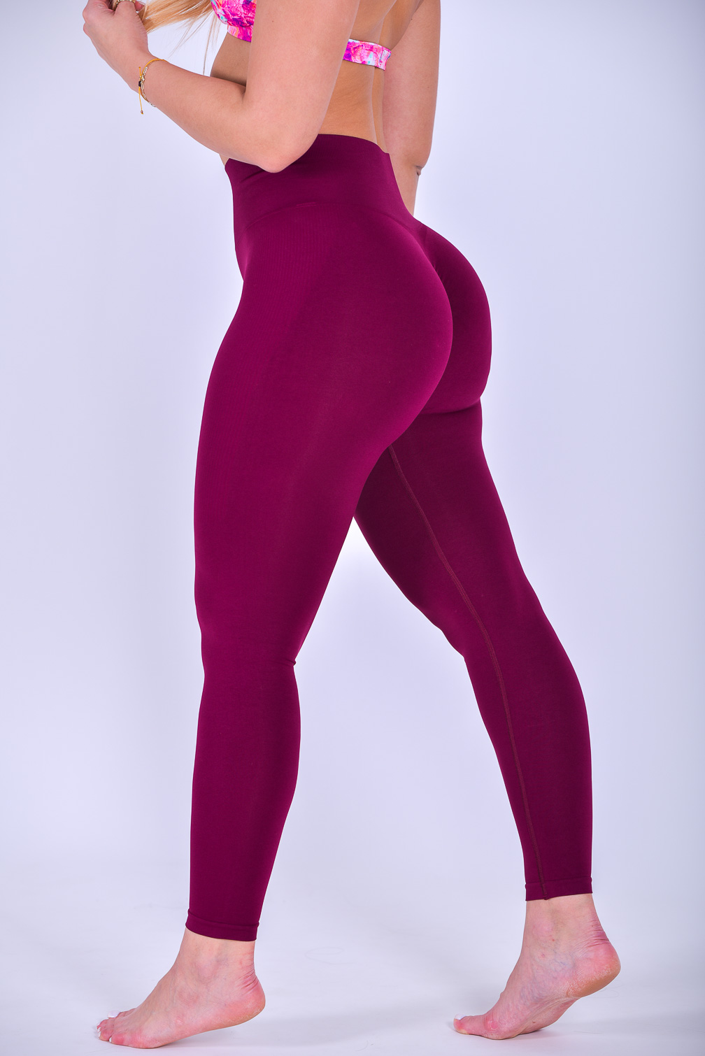 Classic Scrunch Tights Maroon  Training clothes, Womens tights, Scrunch